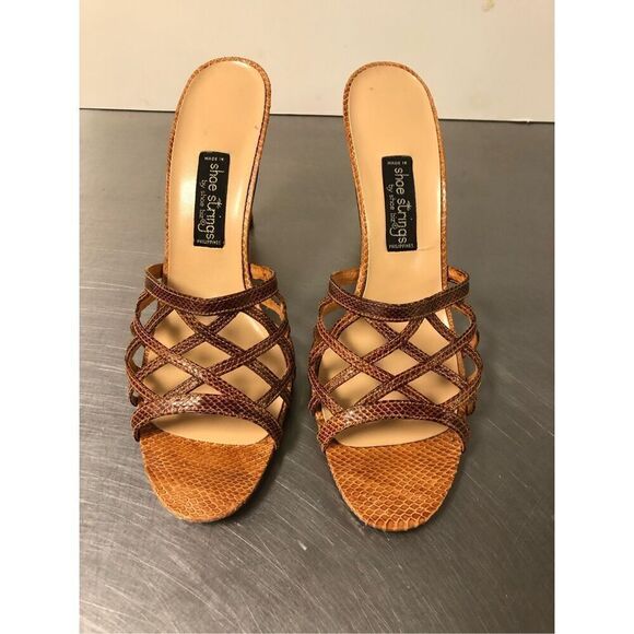 Shoe Strings by Shoe Biz Women’s Open Toe Brown Snakeskin and Leather Heels. No - Picture 1 of 10